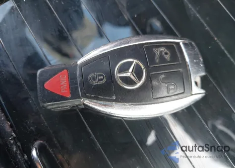 2014 Mercedes-Benz Ml 350 z USA, uszkodzony, nr VIN 4JGDA5JBXEA427601